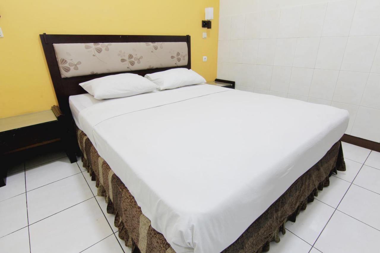 בנדונג Hotel Palem מראה חיצוני תמונה