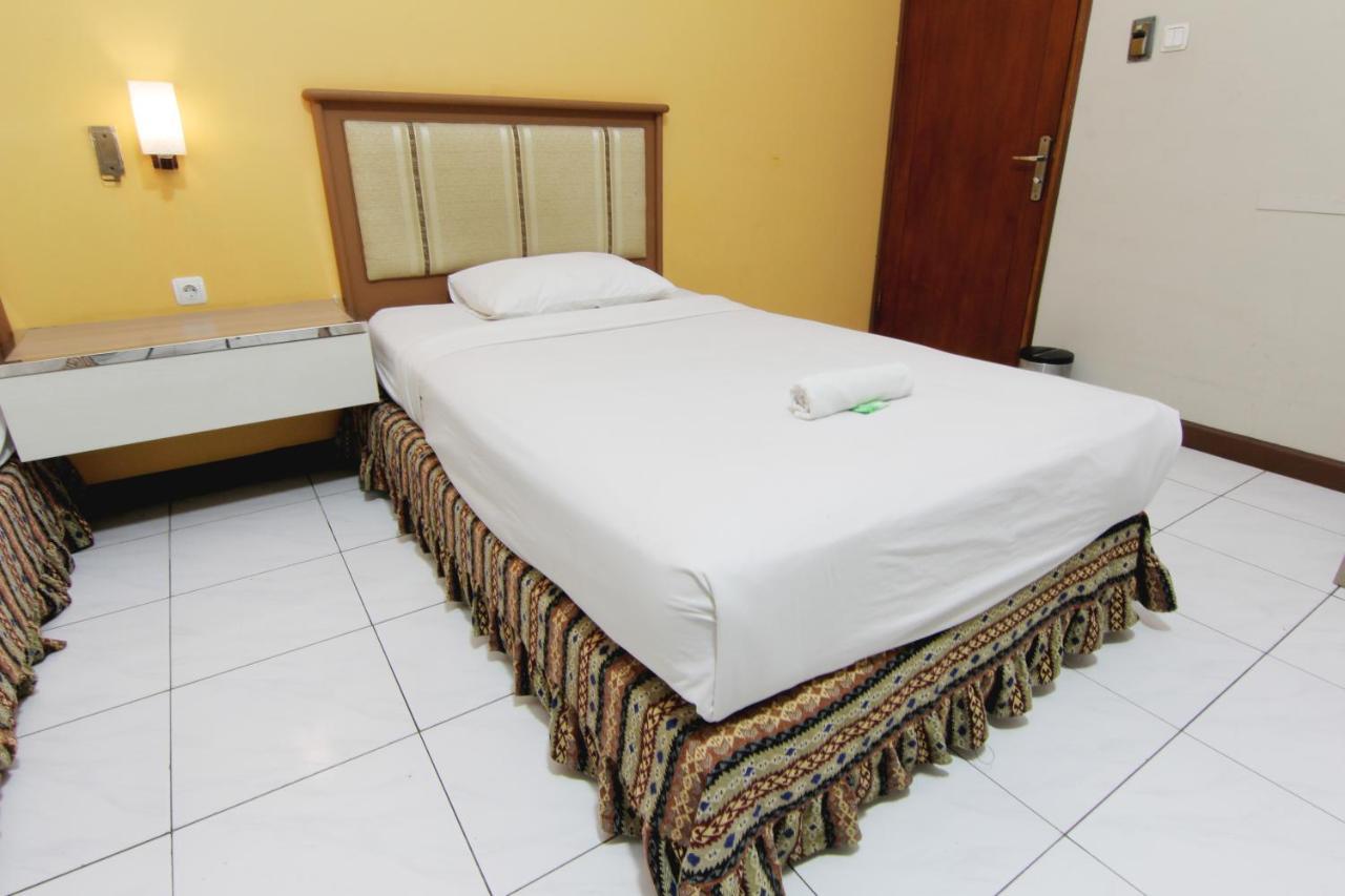 בנדונג Hotel Palem מראה חיצוני תמונה