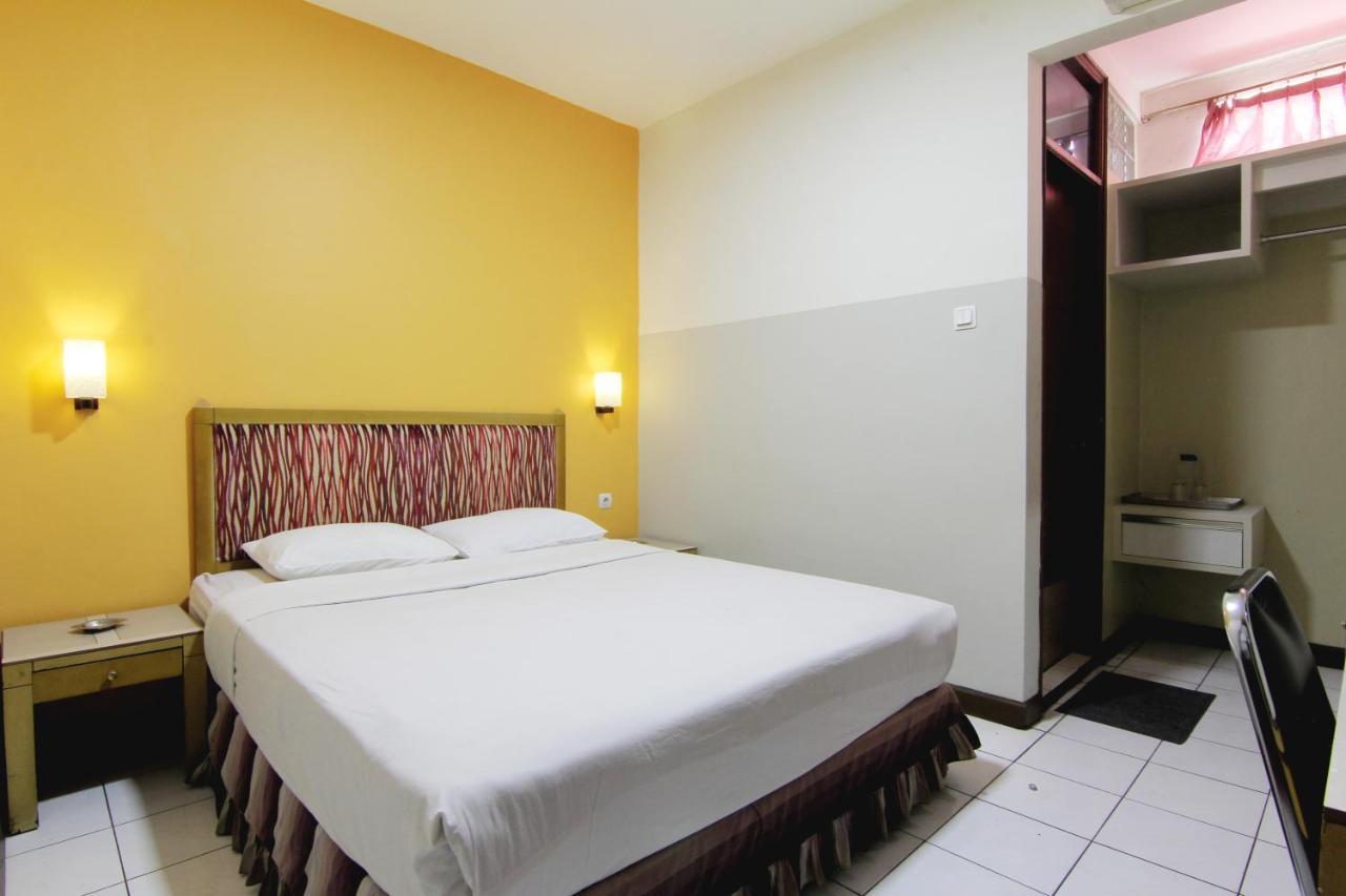 בנדונג Hotel Palem מראה חיצוני תמונה
