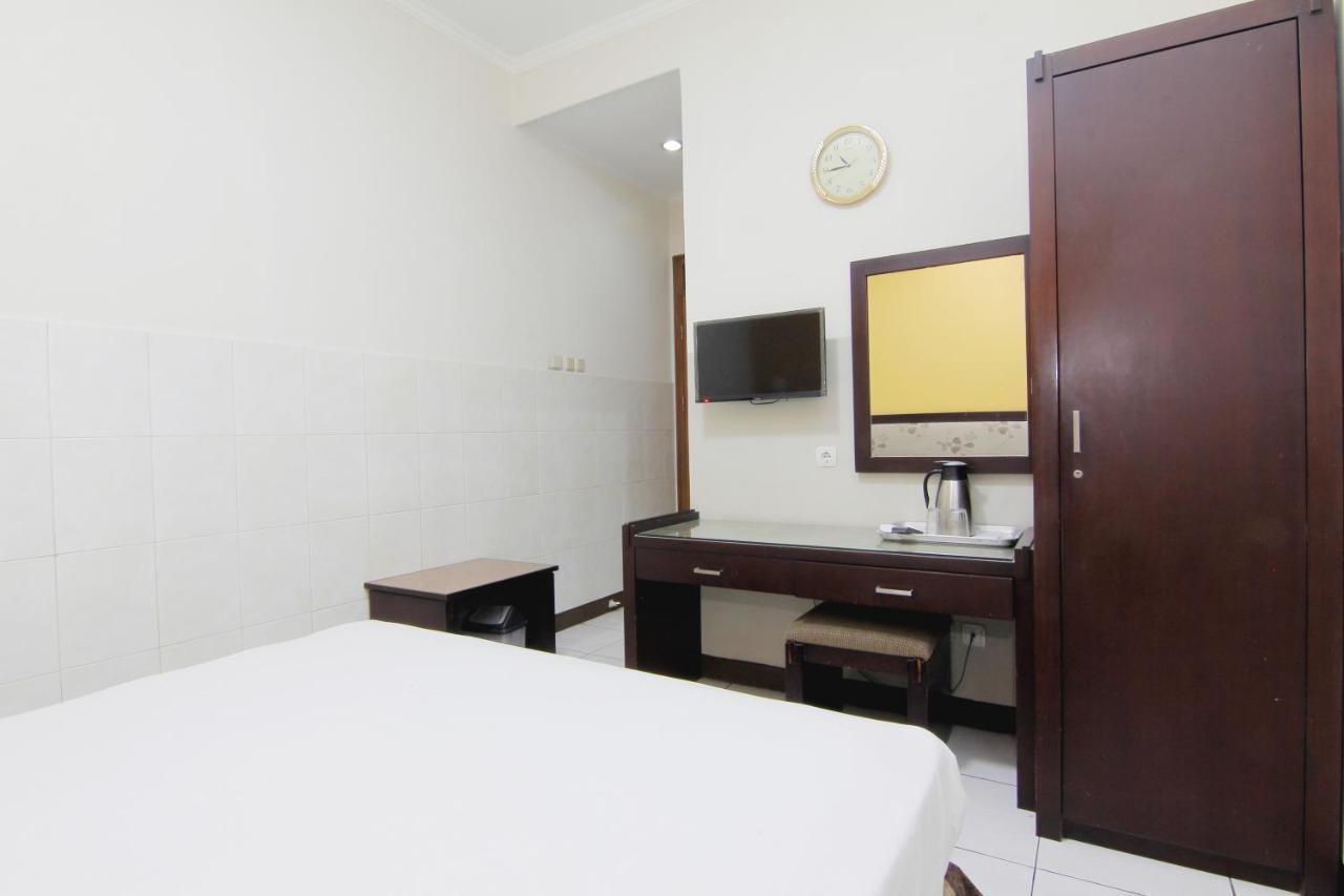 בנדונג Hotel Palem מראה חיצוני תמונה